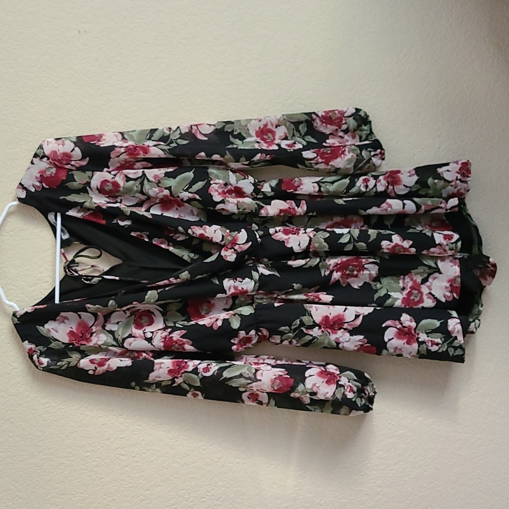 NWT Bailey Blue Floral Romper